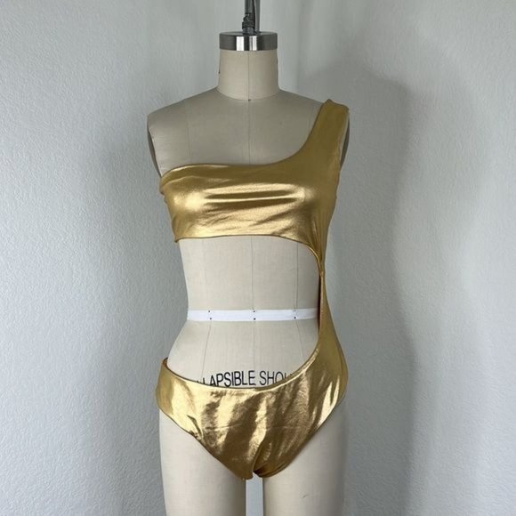superdown x REVOLVE Nova Asymmetrical One Piece in Gold Metallic - Picture 2 of 9